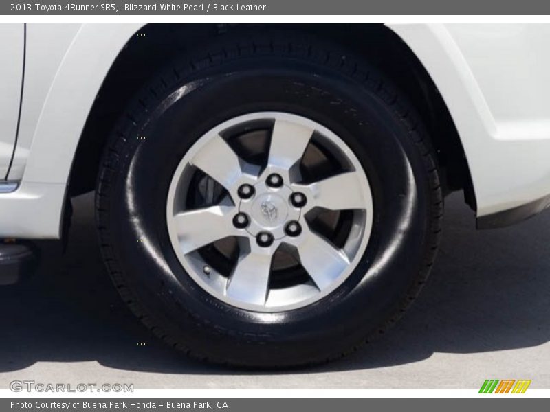 Blizzard White Pearl / Black Leather 2013 Toyota 4Runner SR5