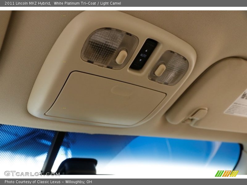White Platinum Tri-Coat / Light Camel 2011 Lincoln MKZ Hybrid