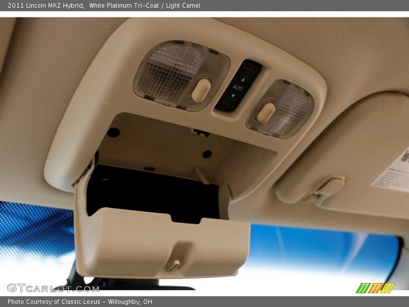 White Platinum Tri-Coat / Light Camel 2011 Lincoln MKZ Hybrid