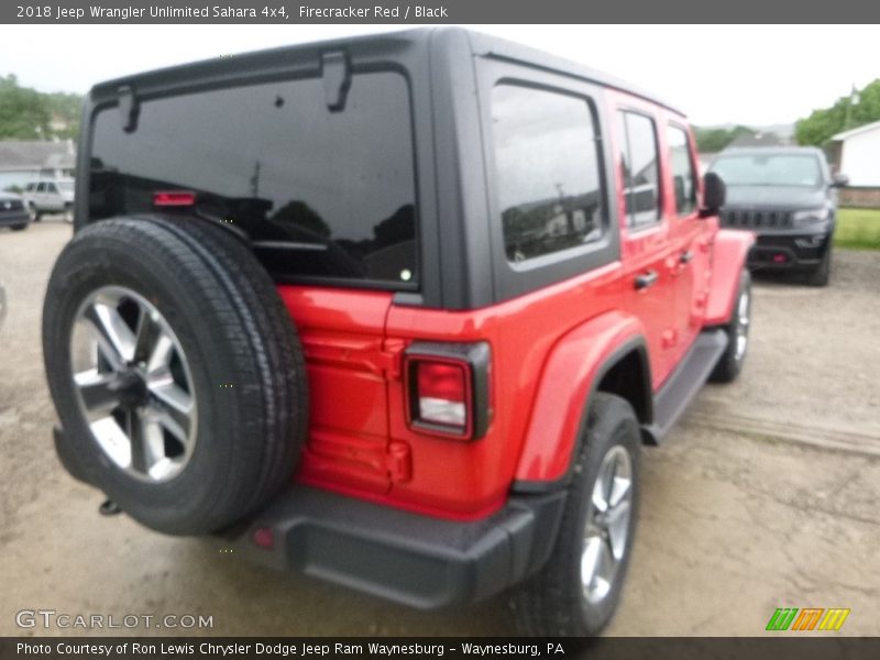 Firecracker Red / Black 2018 Jeep Wrangler Unlimited Sahara 4x4