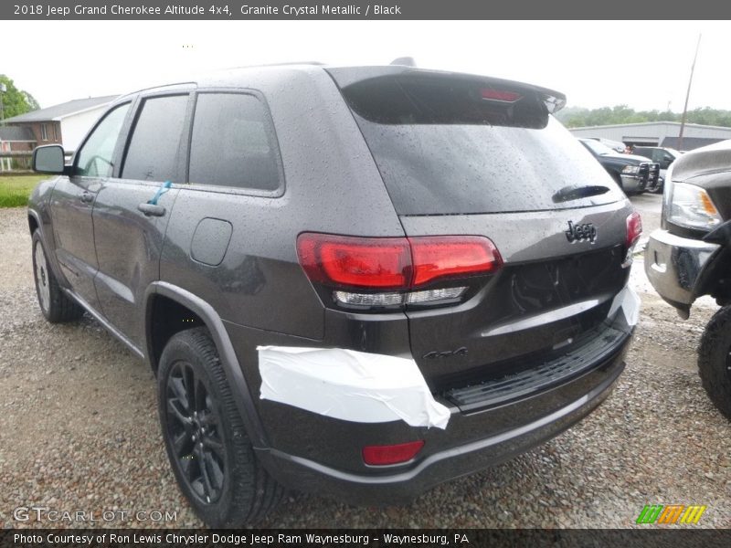 Granite Crystal Metallic / Black 2018 Jeep Grand Cherokee Altitude 4x4