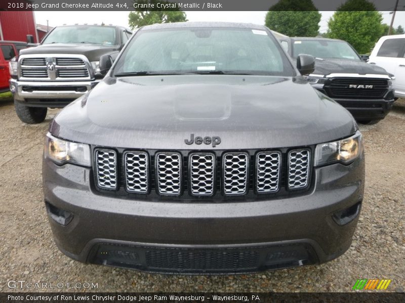 Granite Crystal Metallic / Black 2018 Jeep Grand Cherokee Altitude 4x4