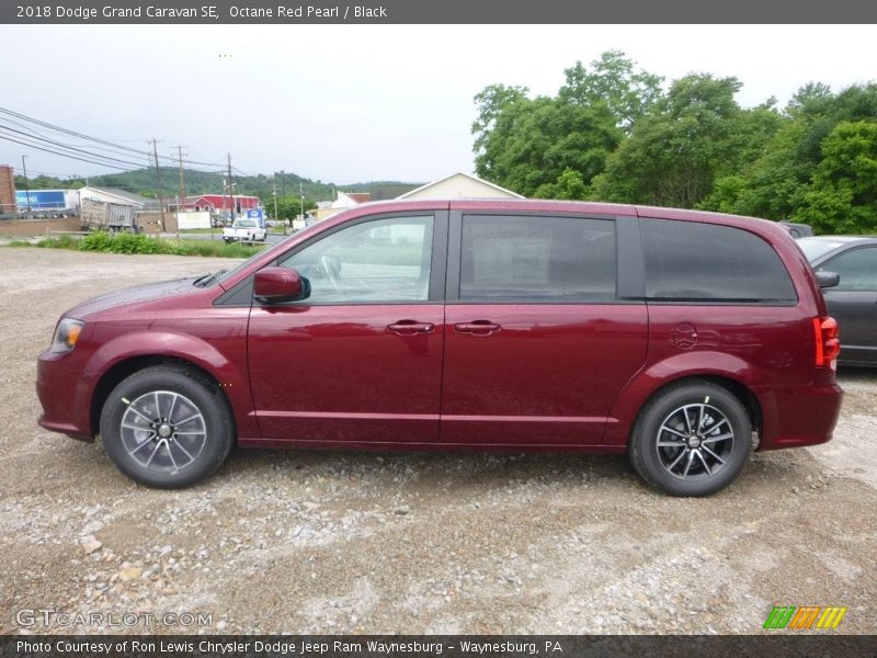 Octane Red Pearl / Black 2018 Dodge Grand Caravan SE