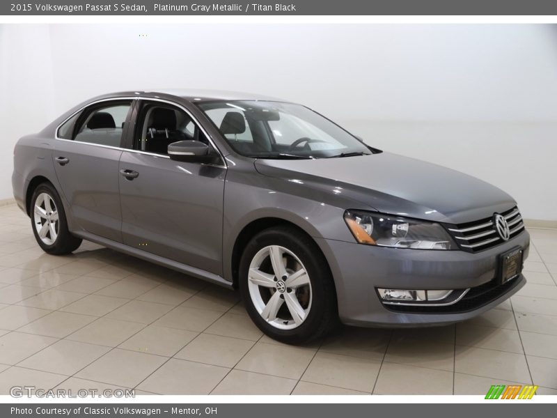 Platinum Gray Metallic / Titan Black 2015 Volkswagen Passat S Sedan