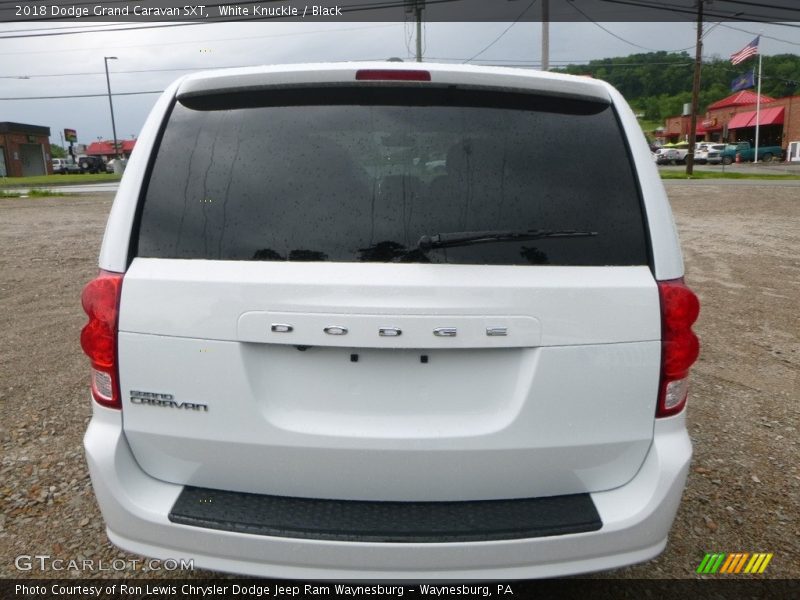 White Knuckle / Black 2018 Dodge Grand Caravan SXT