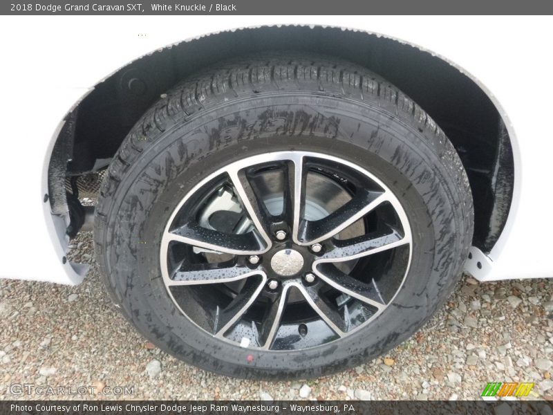 White Knuckle / Black 2018 Dodge Grand Caravan SXT
