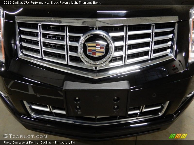 Black Raven / Light Titanium/Ebony 2016 Cadillac SRX Performance