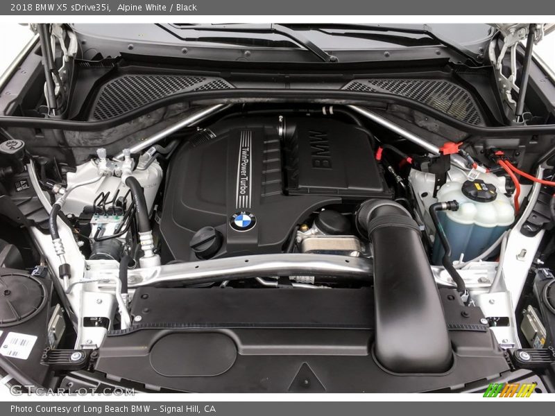 Alpine White / Black 2018 BMW X5 sDrive35i