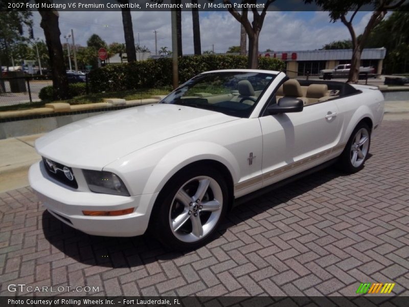 Performance White / Medium Parchment 2007 Ford Mustang V6 Premium Convertible