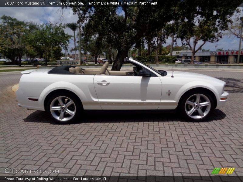 Performance White / Medium Parchment 2007 Ford Mustang V6 Premium Convertible