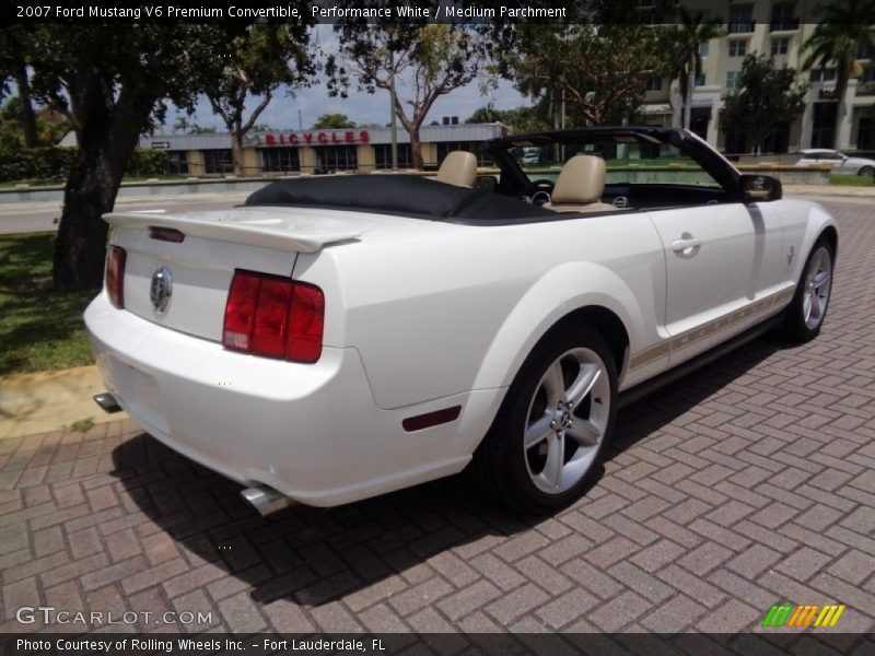 Performance White / Medium Parchment 2007 Ford Mustang V6 Premium Convertible