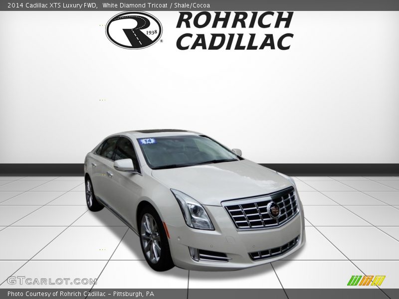 White Diamond Tricoat / Shale/Cocoa 2014 Cadillac XTS Luxury FWD