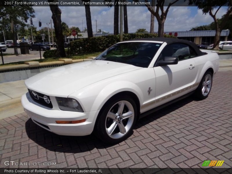 Performance White / Medium Parchment 2007 Ford Mustang V6 Premium Convertible