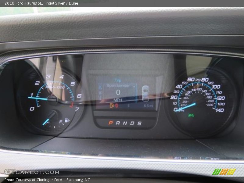  2018 Taurus SE SE Gauges