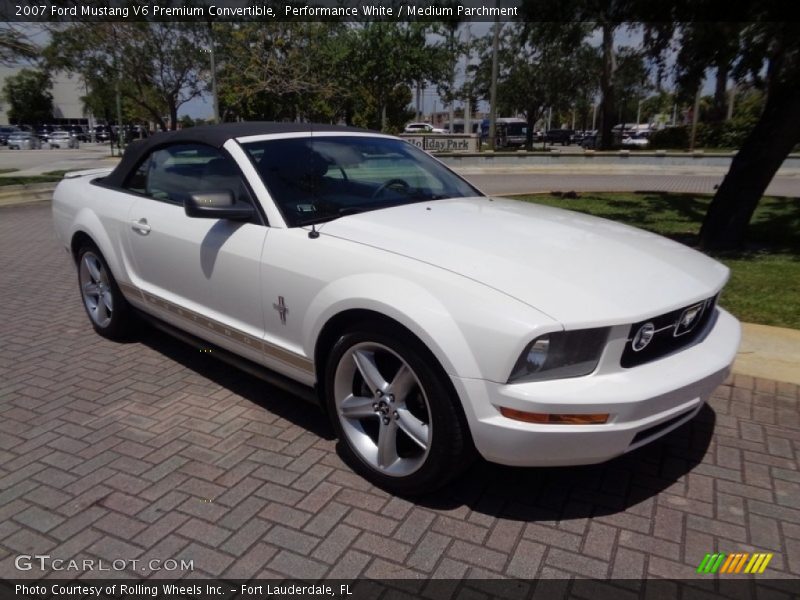 Performance White / Medium Parchment 2007 Ford Mustang V6 Premium Convertible