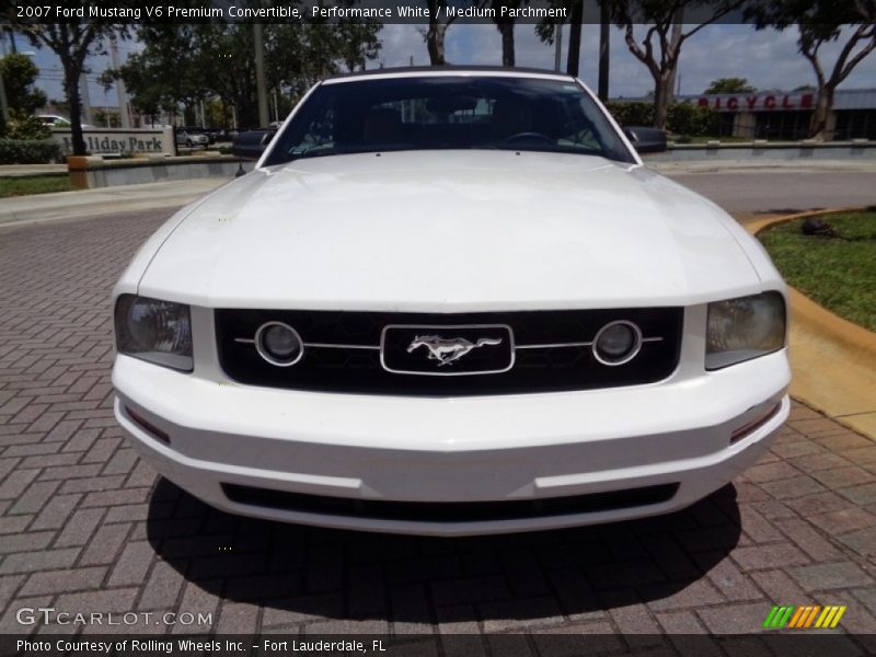 Performance White / Medium Parchment 2007 Ford Mustang V6 Premium Convertible