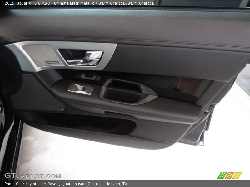 Ultimate Black Metallic / Warm Charcoal/Warm Charcoal 2015 Jaguar XF 3.0 AWD