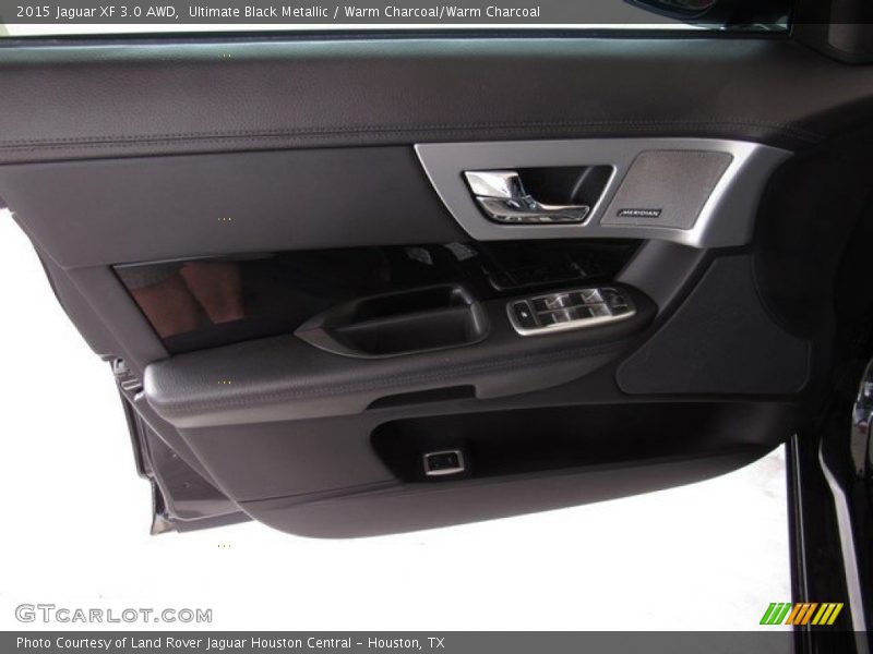 Ultimate Black Metallic / Warm Charcoal/Warm Charcoal 2015 Jaguar XF 3.0 AWD