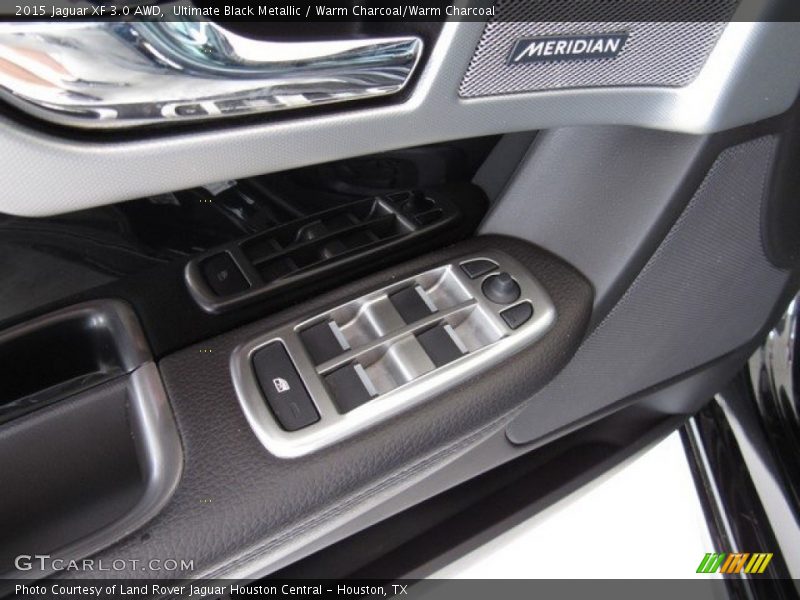 Ultimate Black Metallic / Warm Charcoal/Warm Charcoal 2015 Jaguar XF 3.0 AWD