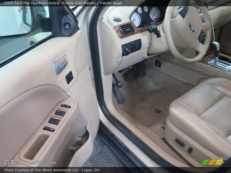 Pueblo Gold Metallic / Pebble Beige 2005 Ford Five Hundred Limited