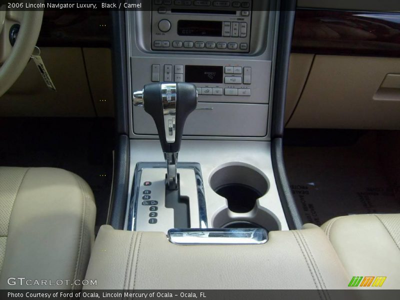 Black / Camel 2006 Lincoln Navigator Luxury