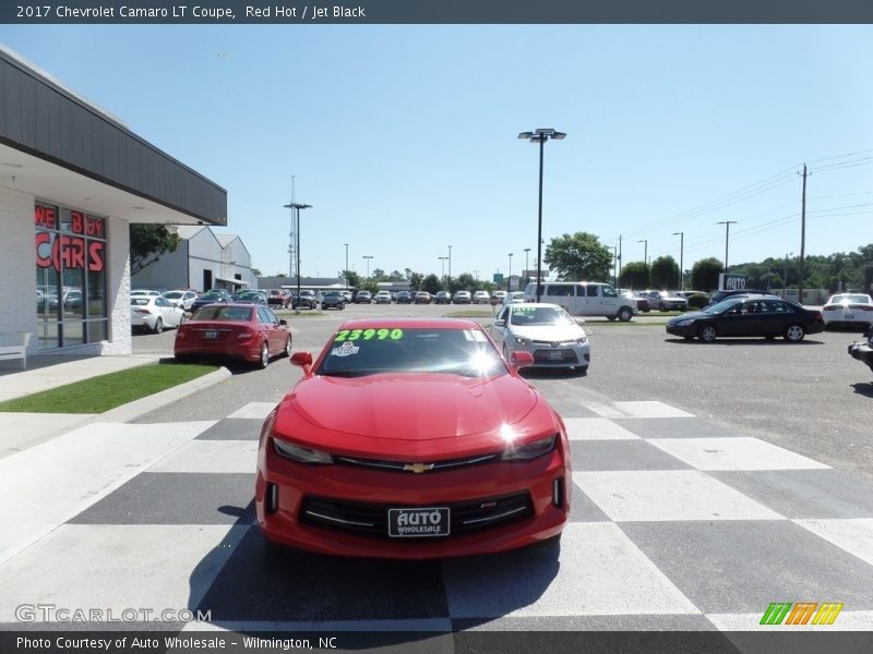 Red Hot / Jet Black 2017 Chevrolet Camaro LT Coupe