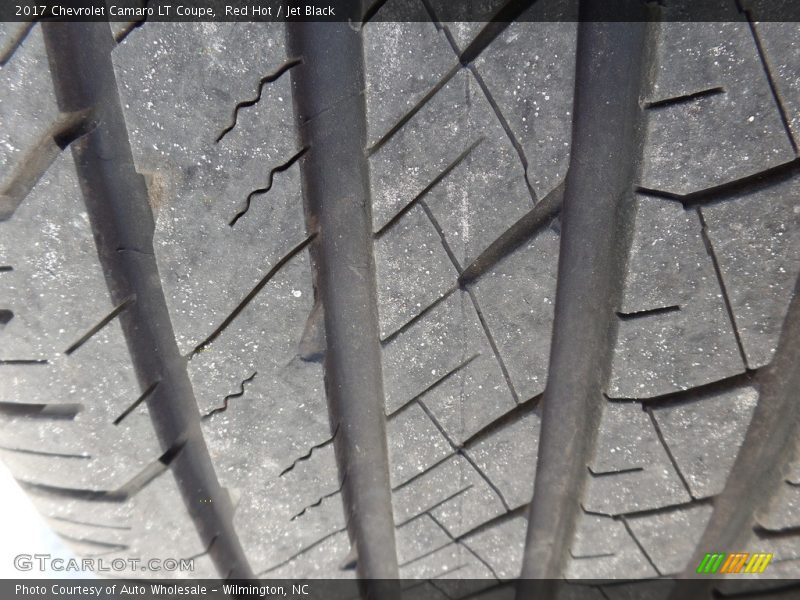 Red Hot / Jet Black 2017 Chevrolet Camaro LT Coupe
