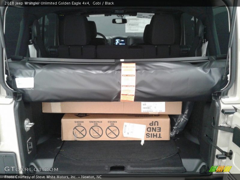 Gobi / Black 2018 Jeep Wrangler Unlimited Golden Eagle 4x4