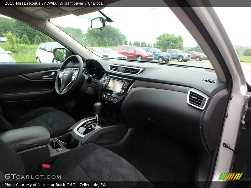 Brilliant Silver / Charcoal 2015 Nissan Rogue SV AWD