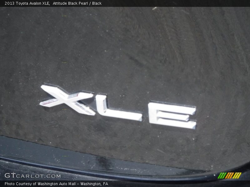 Attitude Black Pearl / Black 2013 Toyota Avalon XLE