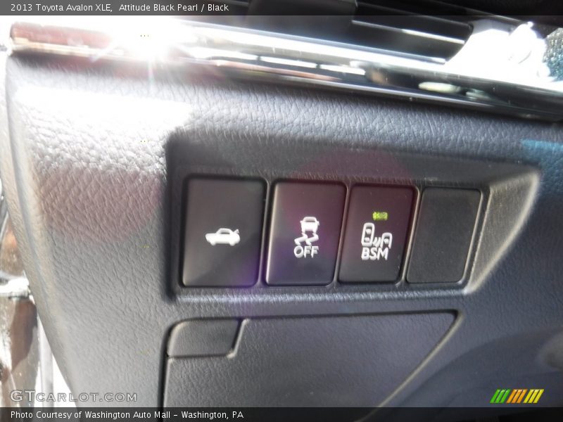 Attitude Black Pearl / Black 2013 Toyota Avalon XLE