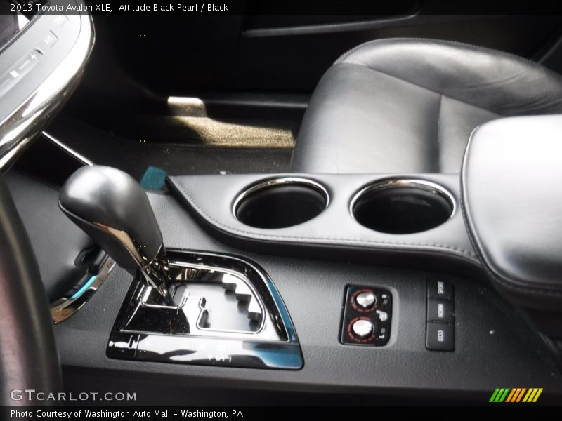Attitude Black Pearl / Black 2013 Toyota Avalon XLE