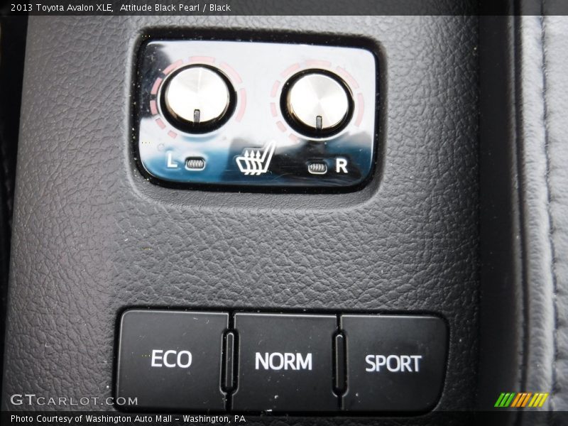 Attitude Black Pearl / Black 2013 Toyota Avalon XLE