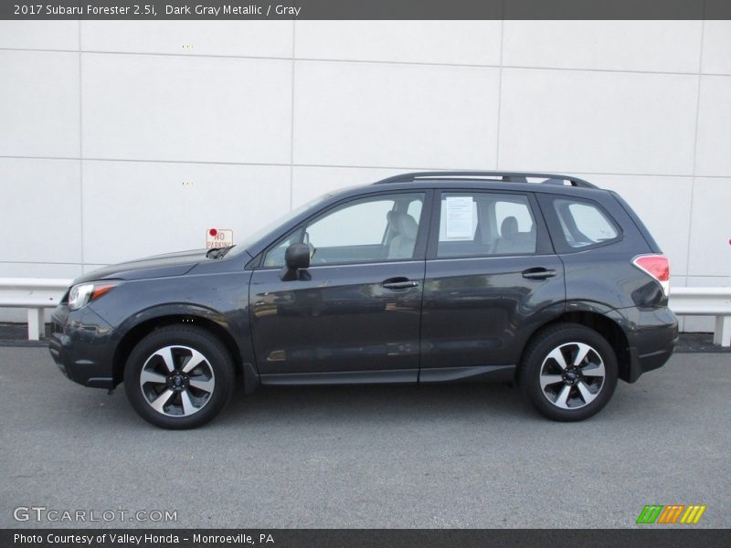 Dark Gray Metallic / Gray 2017 Subaru Forester 2.5i