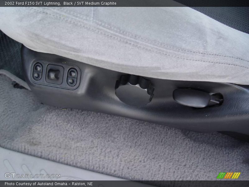 Black / SVT Medium Graphite 2002 Ford F150 SVT Lightning
