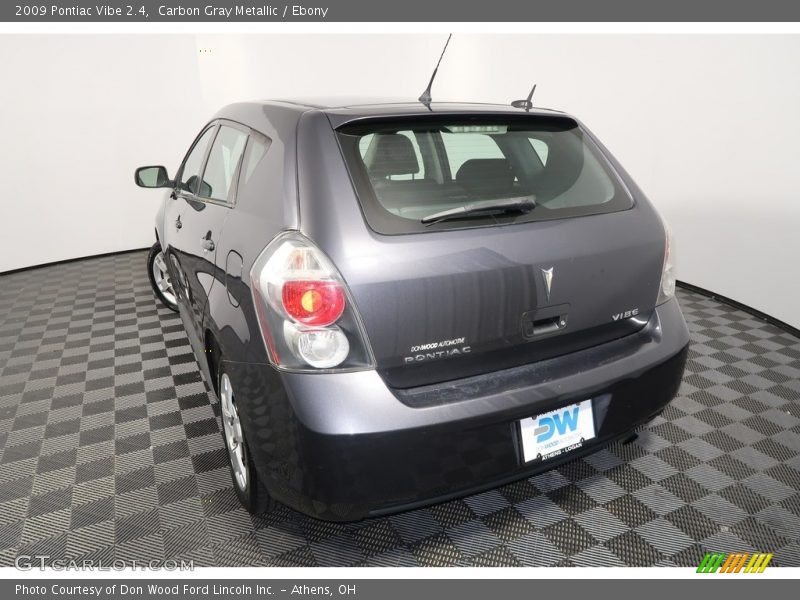 Carbon Gray Metallic / Ebony 2009 Pontiac Vibe 2.4