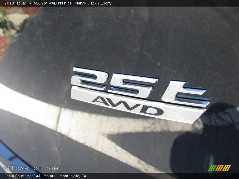 Narvik Black / Ebony 2018 Jaguar F-PACE 25t AWD Prestige