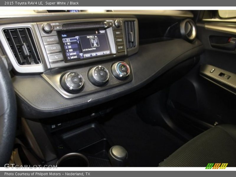 Super White / Black 2015 Toyota RAV4 LE
