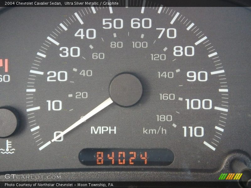 Ultra Silver Metallic / Graphite 2004 Chevrolet Cavalier Sedan