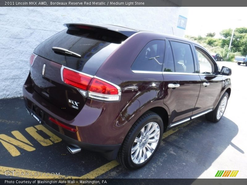 Bordeaux Reserve Red Metallic / Medium Light Stone 2011 Lincoln MKX AWD