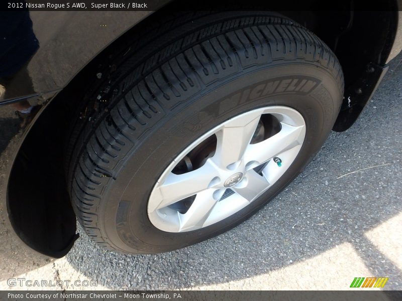 Super Black / Black 2012 Nissan Rogue S AWD