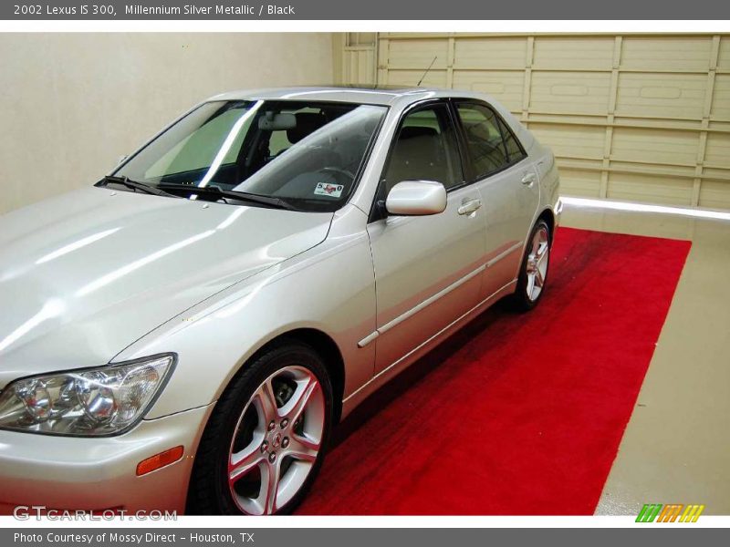 Millennium Silver Metallic / Black 2002 Lexus IS 300