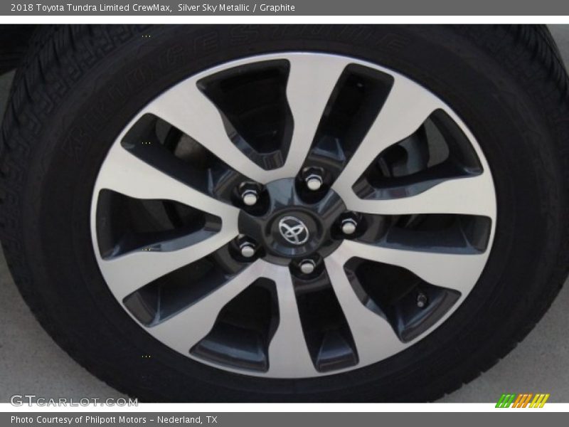 Silver Sky Metallic / Graphite 2018 Toyota Tundra Limited CrewMax