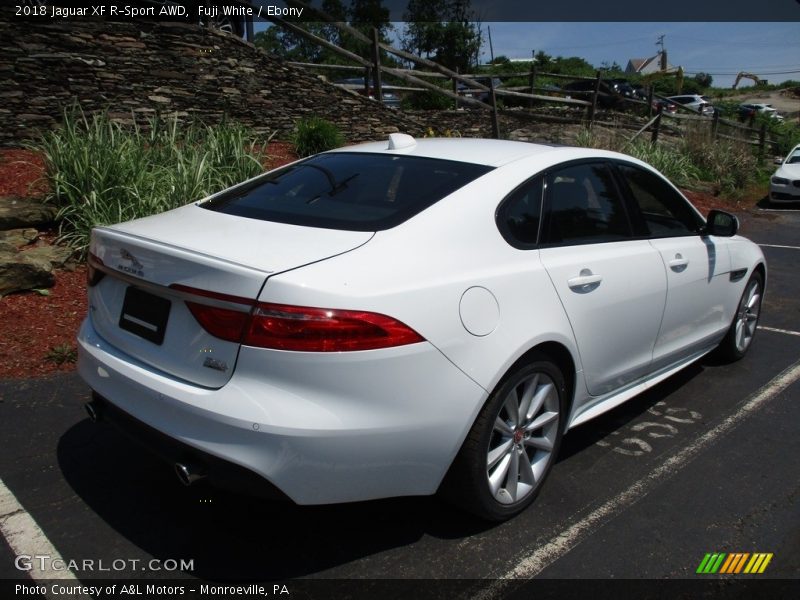 Fuji White / Ebony 2018 Jaguar XF R-Sport AWD