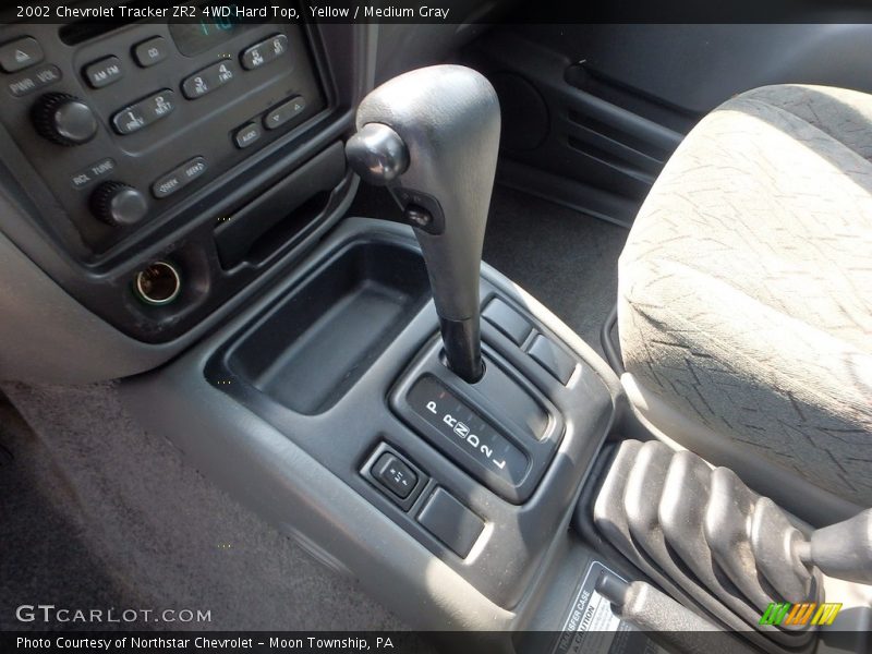 Yellow / Medium Gray 2002 Chevrolet Tracker ZR2 4WD Hard Top