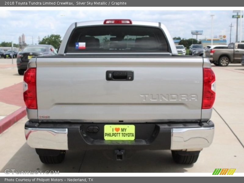 Silver Sky Metallic / Graphite 2018 Toyota Tundra Limited CrewMax