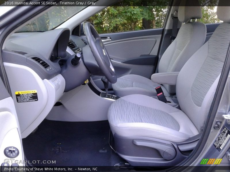 Triathlon Gray / Gray 2016 Hyundai Accent SE Sedan