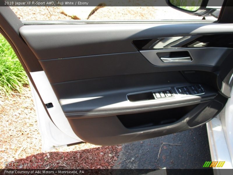 Fuji White / Ebony 2018 Jaguar XF R-Sport AWD