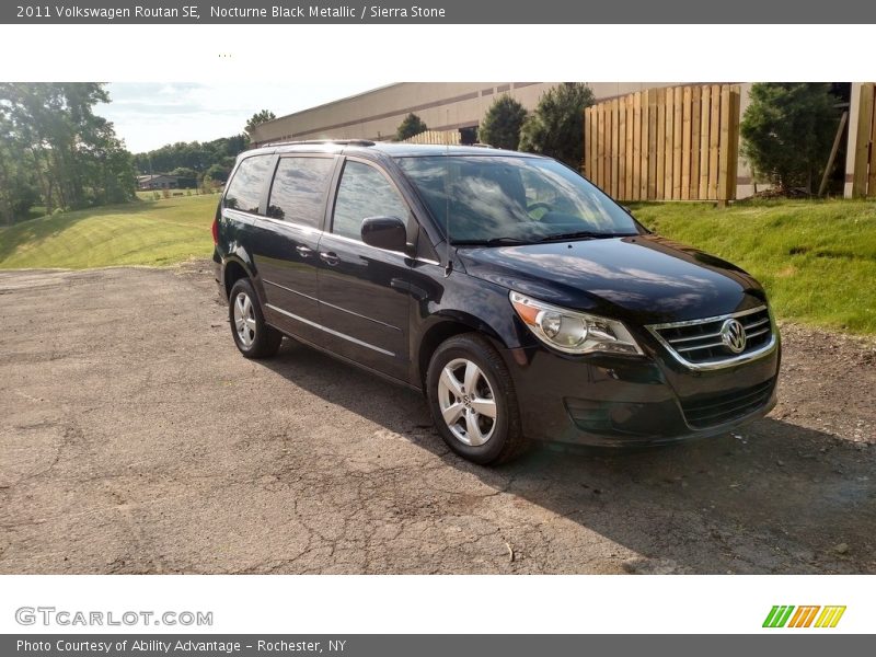 Nocturne Black Metallic / Sierra Stone 2011 Volkswagen Routan SE