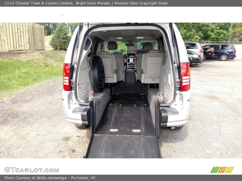 Bright Silver Metallic / Medium Slate Gray/Light Shale 2010 Chrysler Town & Country Limited
